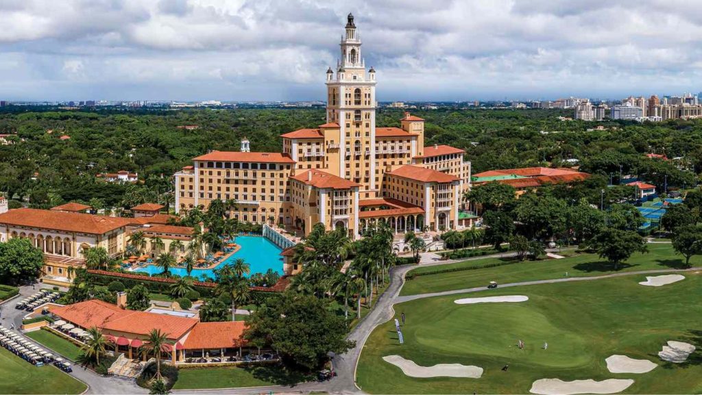 Top-States-for-Golfing-Getaways-BAM-featured-image