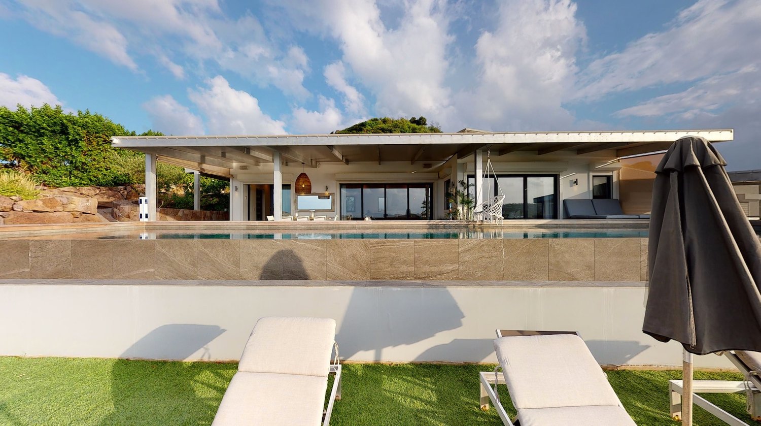 Villa-YOLO-exterior-with-pool