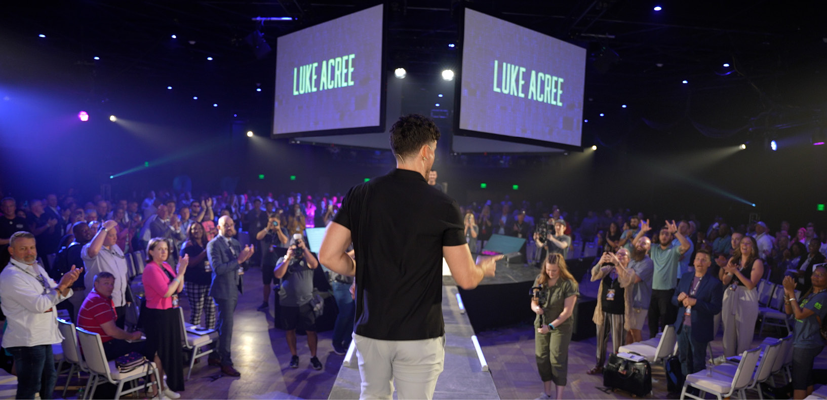 Luke Acree