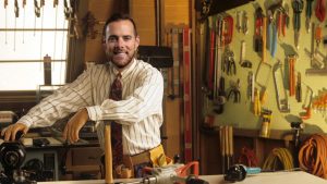 10-Must-Have-Tools-for-Real-Estate-Agents-in-2025_BAM-featured-image
