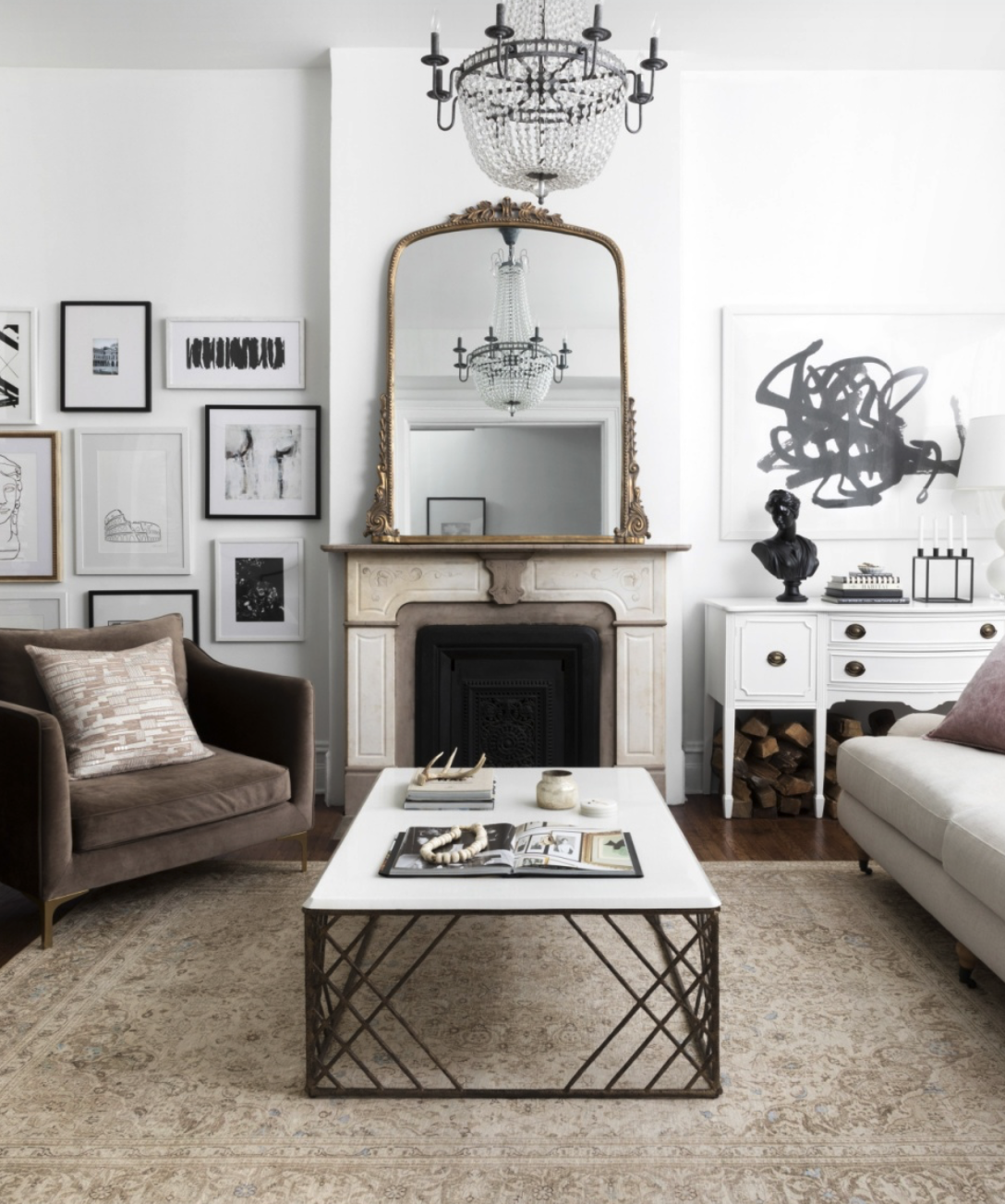 Modern-Colonial-home-design-image_Cyrus-Rugs